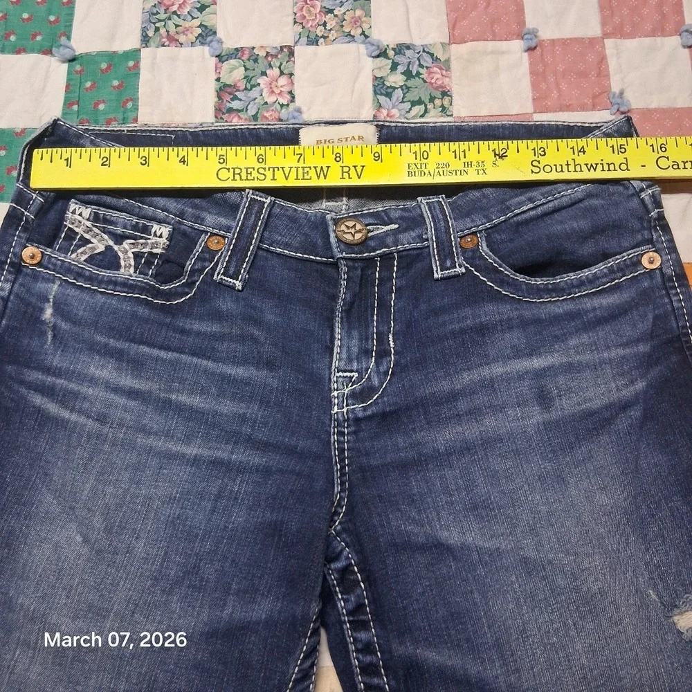 Big Star Cropped Jeans Womens Size 28 Dark Blue‎ Wash Embroidered Pockets